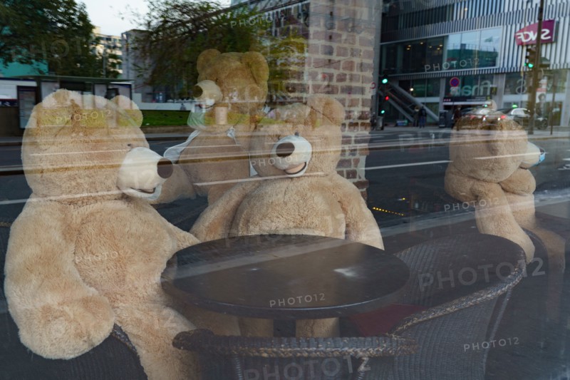 Paris, restaurant closed due to the Covid-19 pandemic