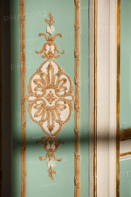 Château de Sceaux (Hauts-de-Seine), cabinet de faiences