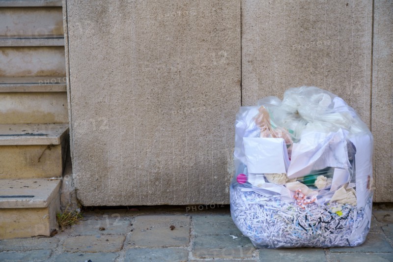 Reims, dustbin