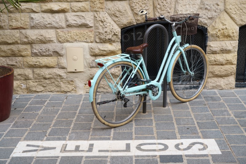 Reims, parked bike