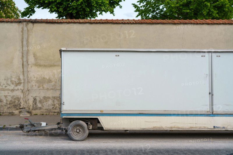 Reims, parked vehicle