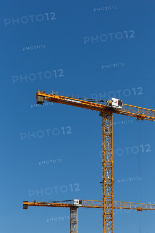 Grues de chantier