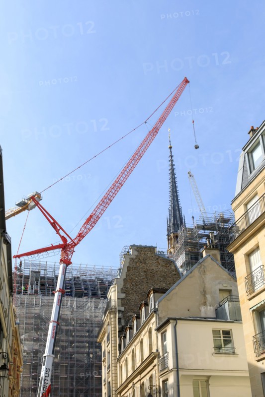 Paris, the new spire of Notre-Dame de Paris is installed