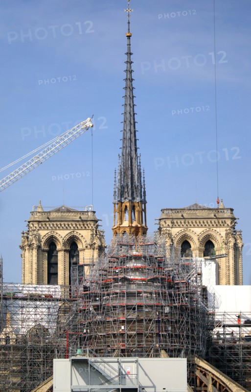 Paris, the new spire of Notre-Dame de Paris is installed