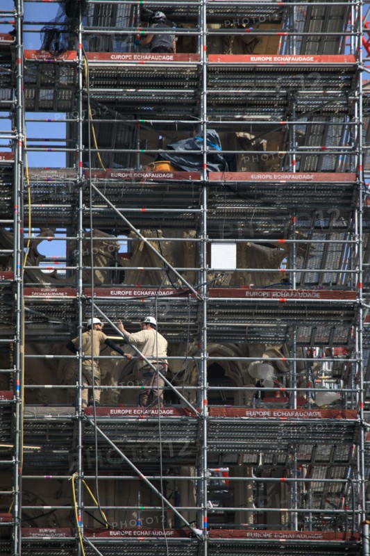 Paris, the new spire of Notre-Dame de Paris is installed