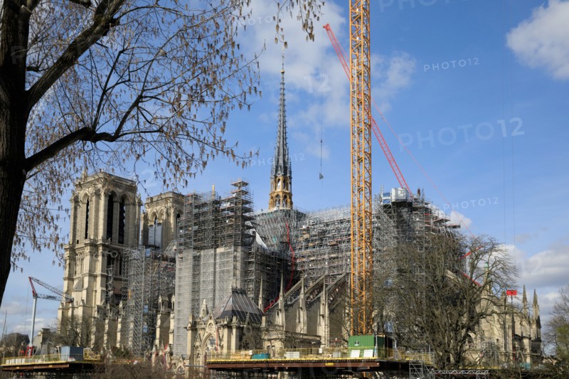 Paris, quai de Montebello
