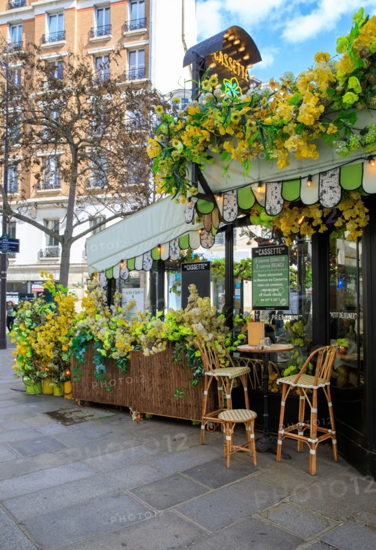 Paris, Café Cassette