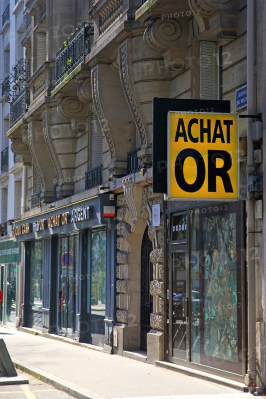 Paris, precious metals boutique