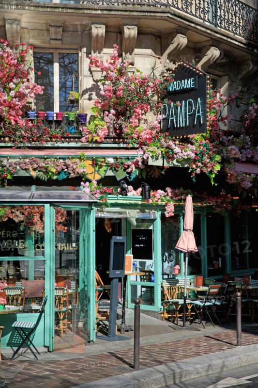 Paris, restaurant "Madame Pampa"