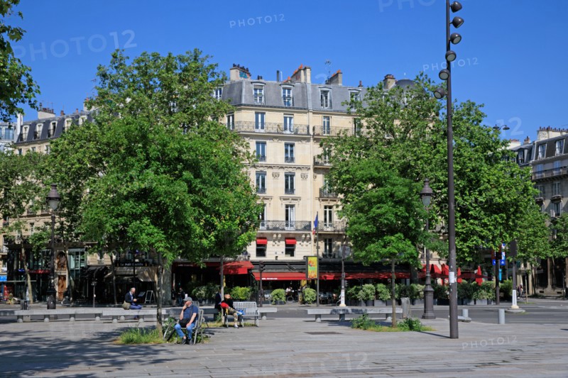 Place de La Bastille, Paris