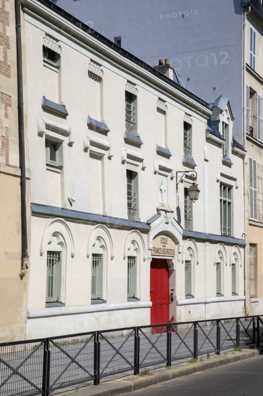 Public school in Paris