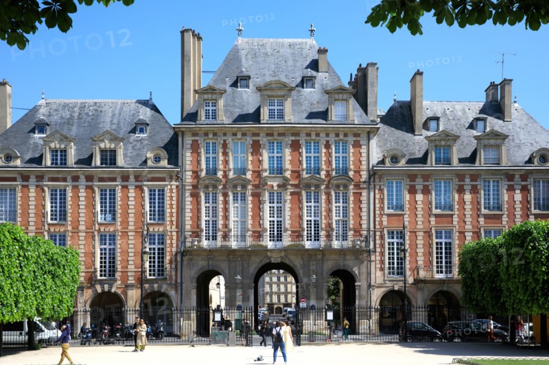 Place des Vosges, Paris
