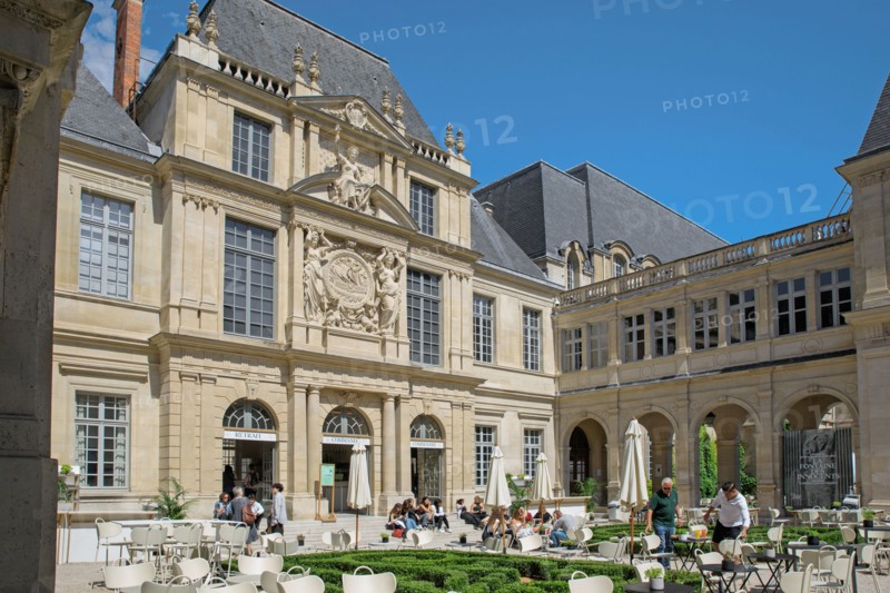 Garden of the Musée Carnavalet, Paris