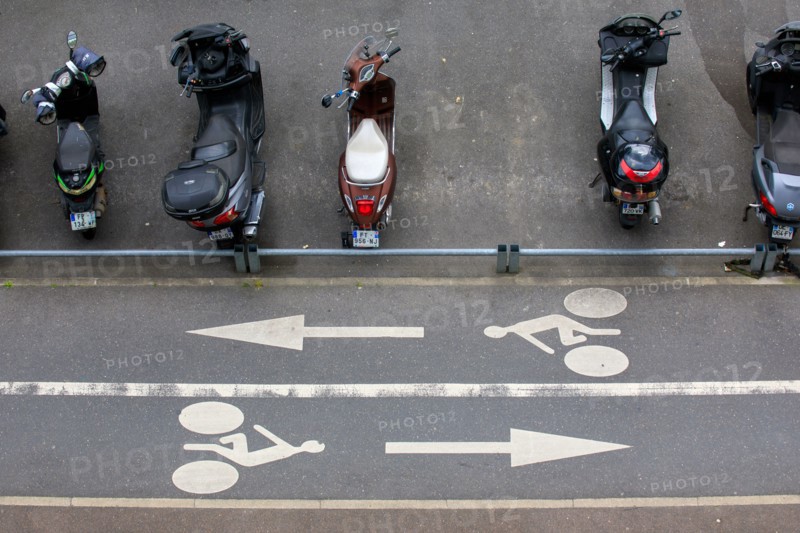 Signalétique de Rue, Suresnes