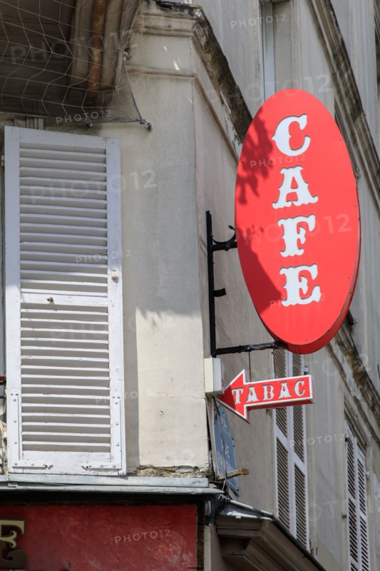 Paris, tobacconist's sign