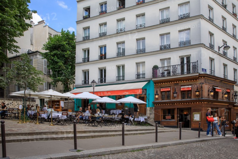 Paris, "Le Relais de la Butte" restaurant