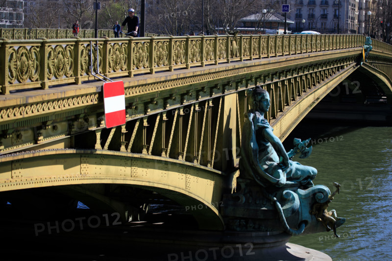 Paris, the Pont Mirabeau