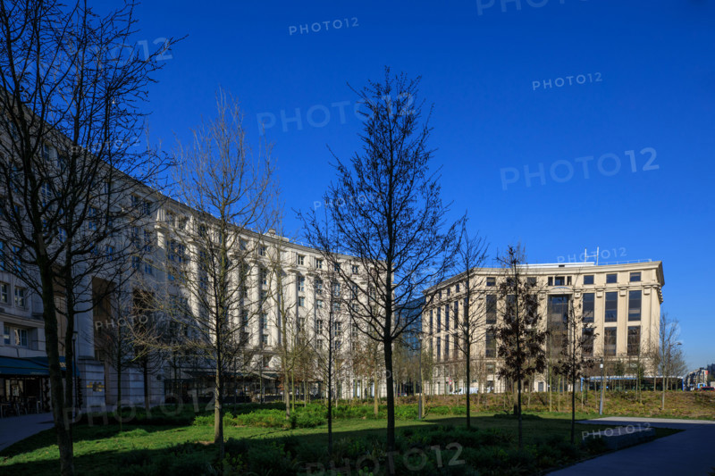 Paris, Place de Catalogne
