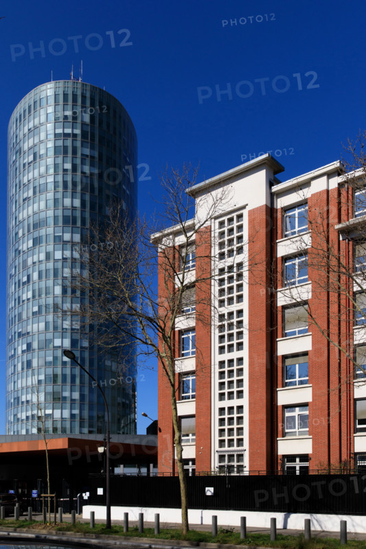 Paris, rue de la Porte d'Issy
