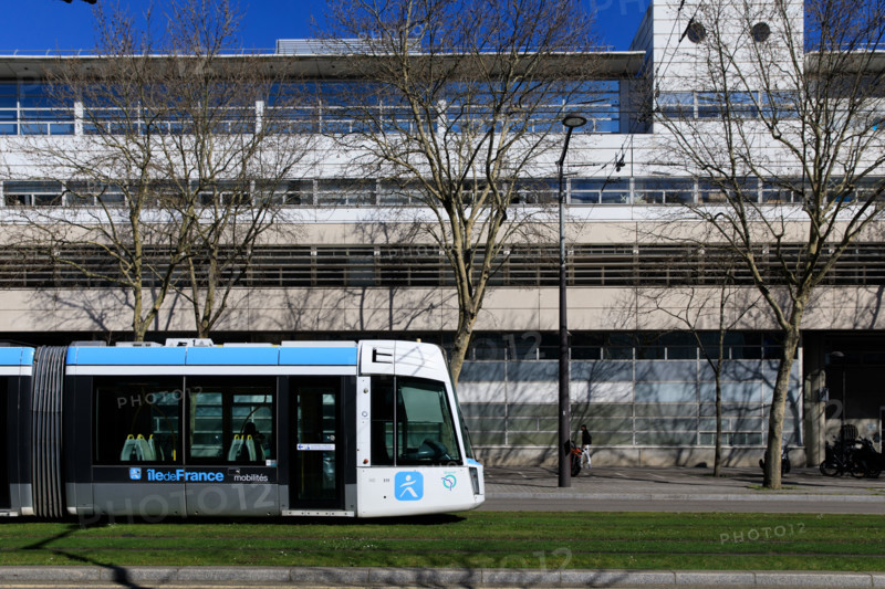 Paris, boulevard du Général Martial Valin