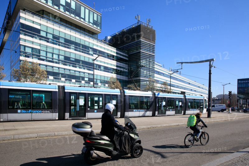 Paris, boulevard du Général Martial Valin