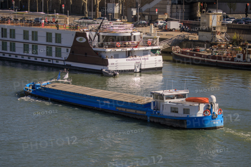 Paris, barge over the Seine