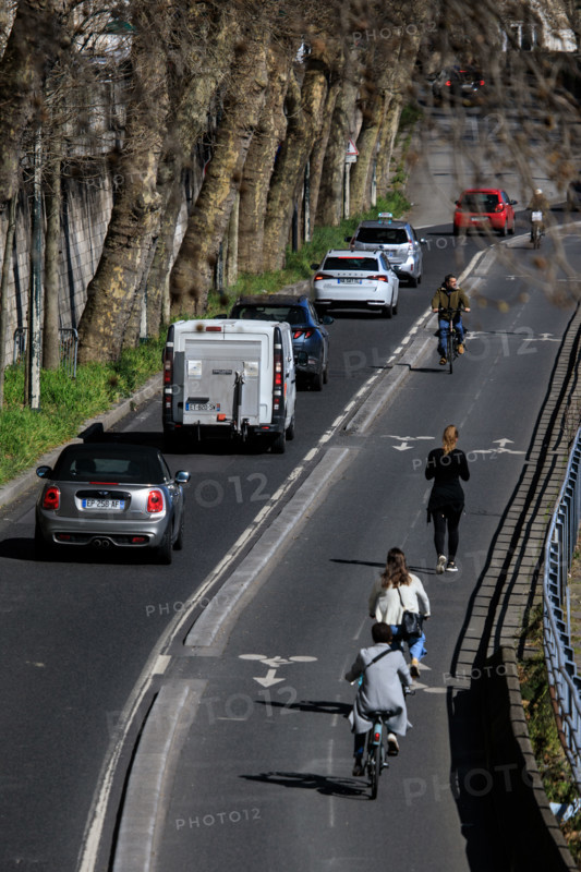 Paris, voies sur berges