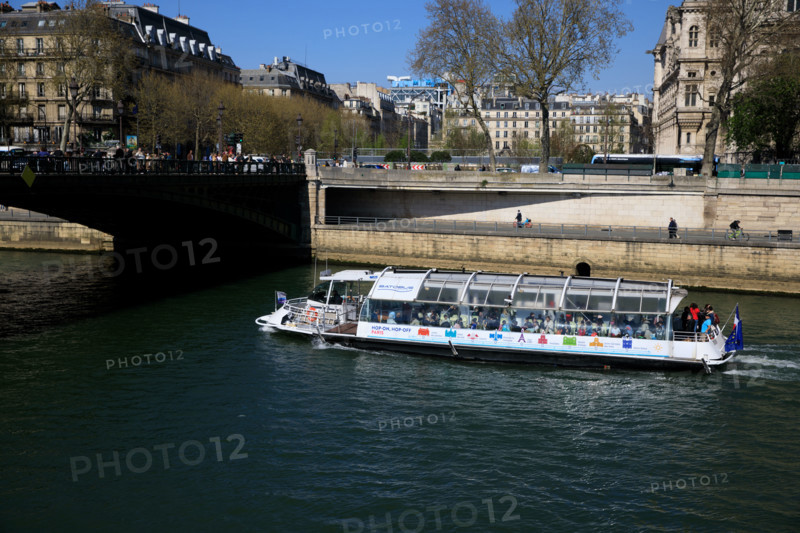 Paris, Batobus