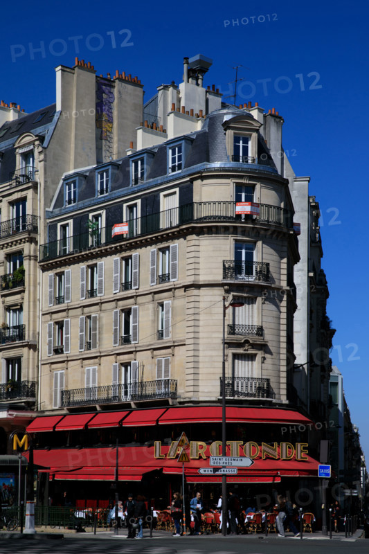 Paris, boulevard du Montparnasse