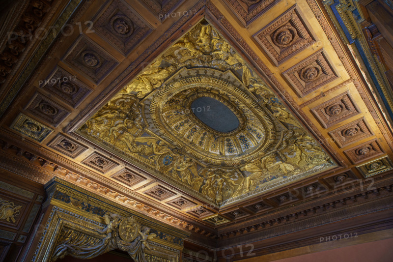 Paris, Louvre Museum, bedroom of King Louis XIV