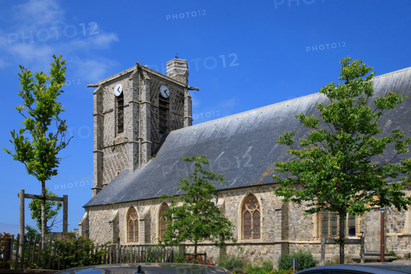 france, région Hauts de france, Somme, Ault, eglise saint Pierre,