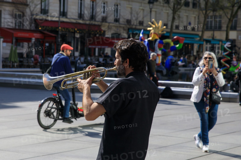 Paris, rue Brisemiche