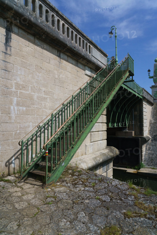 france, région centre, Loiret, Briare, pont canal de Birare, pont-canal portant le canal latéral à la Loire au-dessus de la Loire. concu pas les ateliers de Gustave Eiffel,