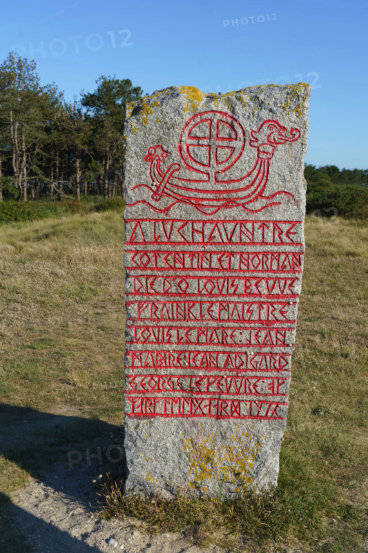 france, region Normandie, Manche, cotentin, Agon coutainville, pointe d'Agon, monument viking