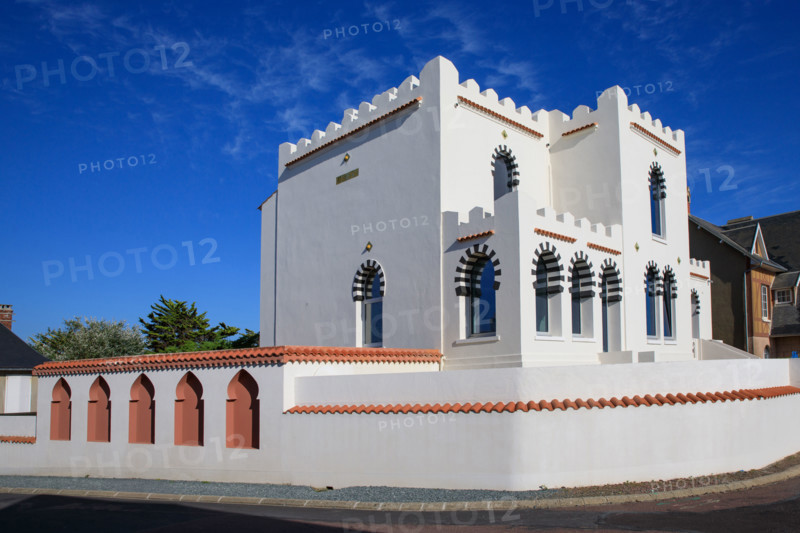 france, region Normandie, Manche, cotentin, Agon coutainville,  "Villa Sans Gène", villa mauresque de la din du 19e siècle