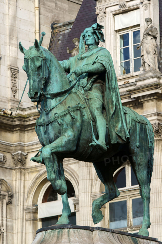 france, région Ile de France, Paris 4e arrondissement,  quai de l'hotel de ville, statue equestre d Etienne Marcel, prévôt des marchands,