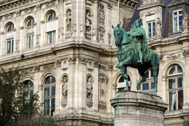 france, région Ile de France, Paris 4e arrondissement,  quai de l'hotel de ville, statue equestre d Etienne Marcel, prévôt des marchands,