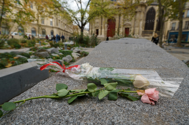 Place du 13 novembre 2015, Paris