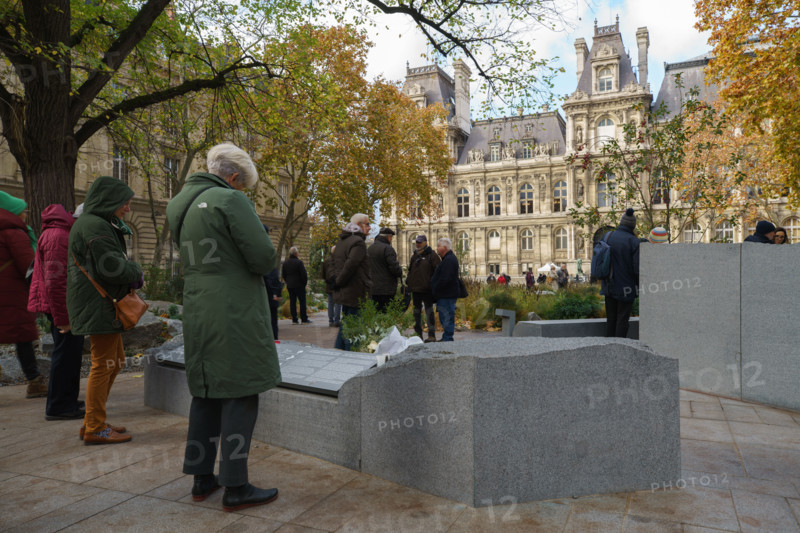 Place du 13 novembre 2015, Paris