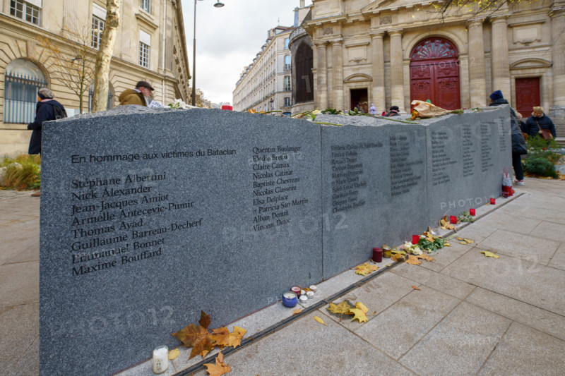 Place du 13 novembre 2015, Paris