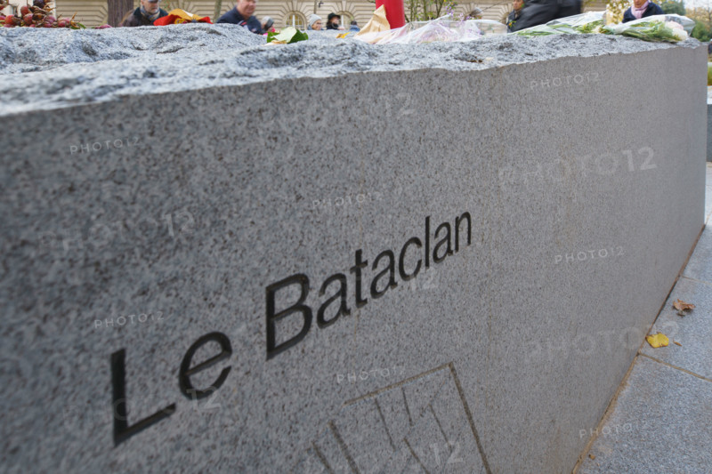 Place du 13 novembre 2015, Paris