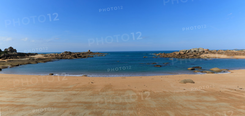 france, région Bretagne, Côtes d'Armor, côte de granit rose, Trégastel,, presqu'ile Renote,