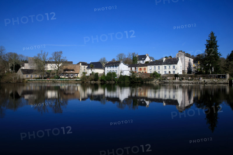 FRance, région Bretagne, Finistère, Huelgoat, les rochers, cahos de huelgoat, lac