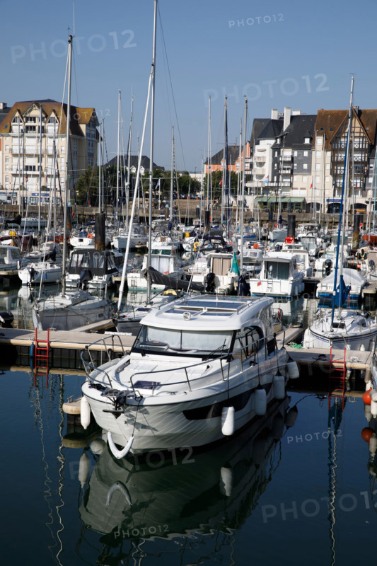 Dives-sur-Mer, France