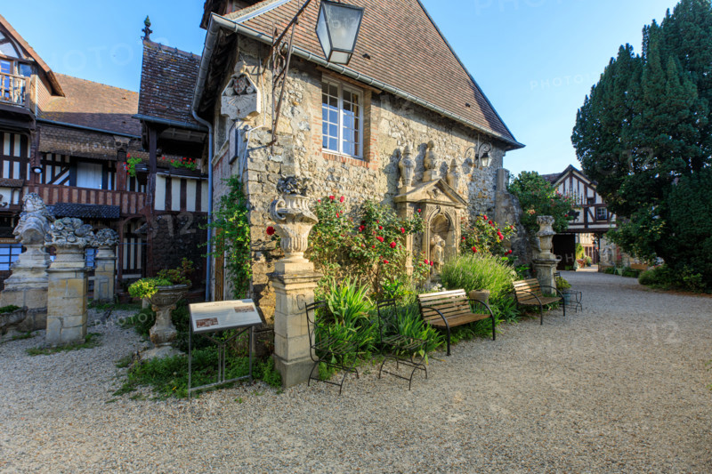 Dives-sur-Mer, France