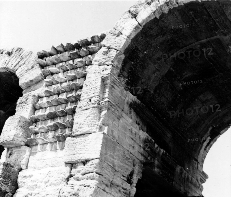 Arles Arenas Detail of construction with stones in projections -
