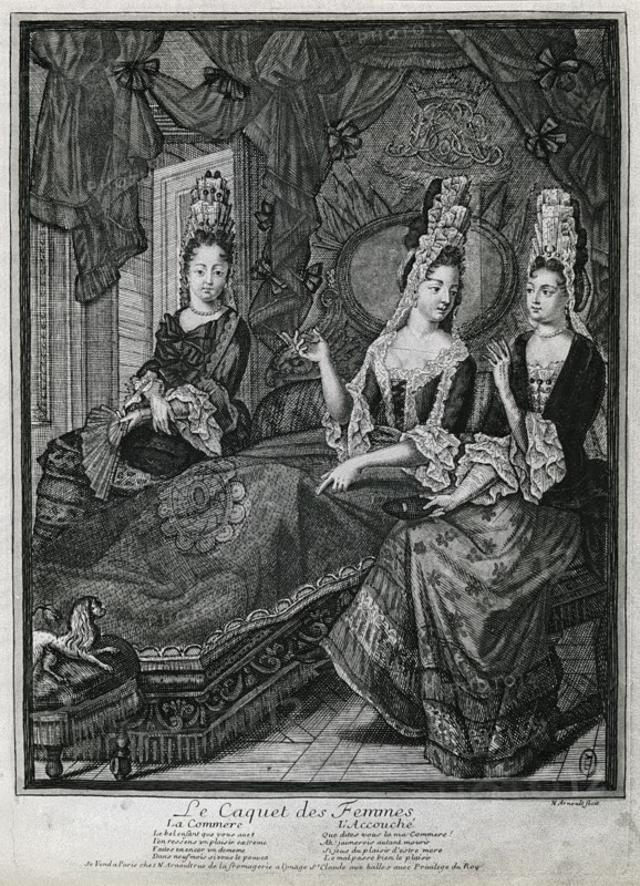 Everyday life: Three women talking