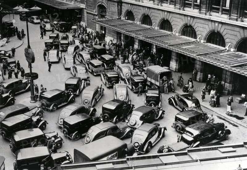 Courtyard of the Saint-Lazare station