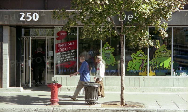 Montreal - Quebec. Popular Art. Street paintings.