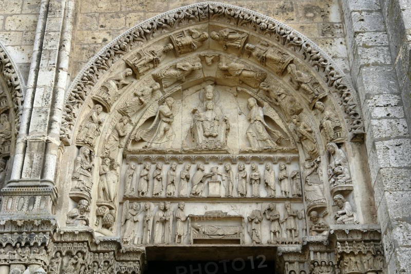 Chartres.